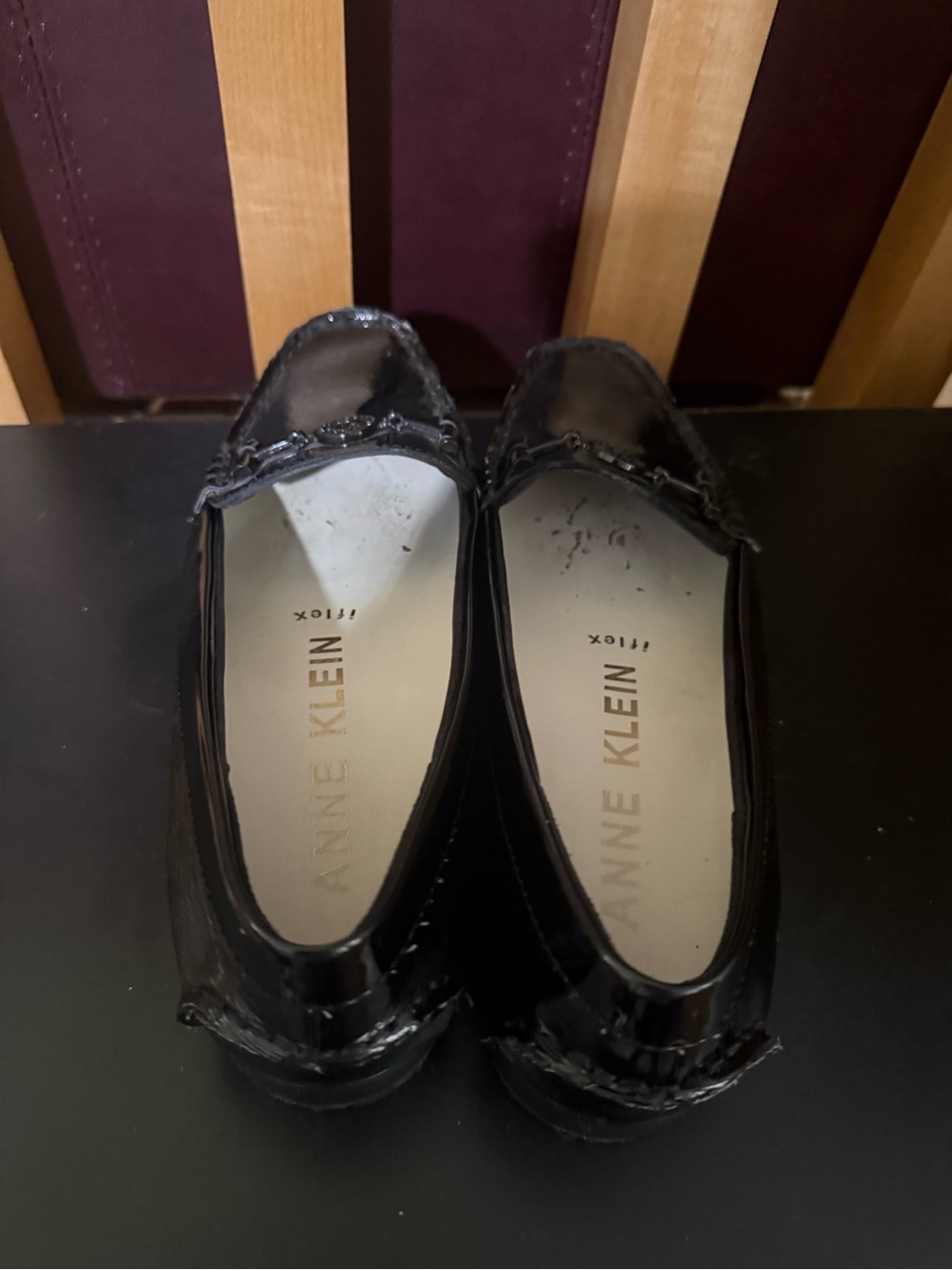 Anne Klein iFlex Hadler Black Loafers Lion Hardware - Size 8 - Picture 3 of 6
